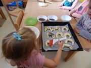 Pečeme ve školce - od zrníčka po rohlík